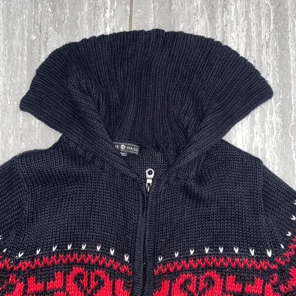ABBIE MAGS Women's Christmas Knit Sweater Front Zip Tasseled Black/Red Size S/P - Picture 8 of 13